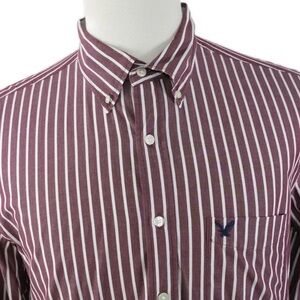 American Eagle Classic Fit Striped Button Down Medium